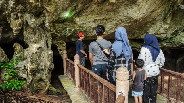 Langkawi Private Island Hopping and Mangrove Combo Tour